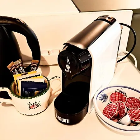 New Luxury Jacuzzi - 100sqm Historic Center - 50m From Parking Appartement Trente