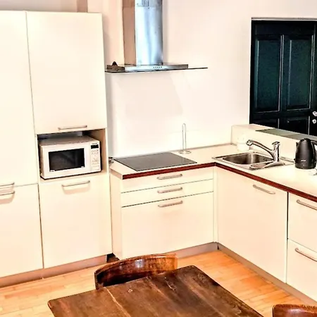 Aria Condizionata & Idromassaggio - 96mq - Elegante Nel Borgo Medievale Appartement Trente