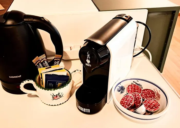 New Luxury Jacuzzi - 100sqm Historic Center - 50m From Parking Apartamento Trento