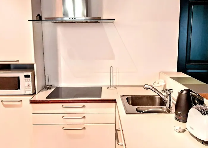 Apartamento New Luxury Jacuzzi - 100sqm Historic Center - 50m From Parking *